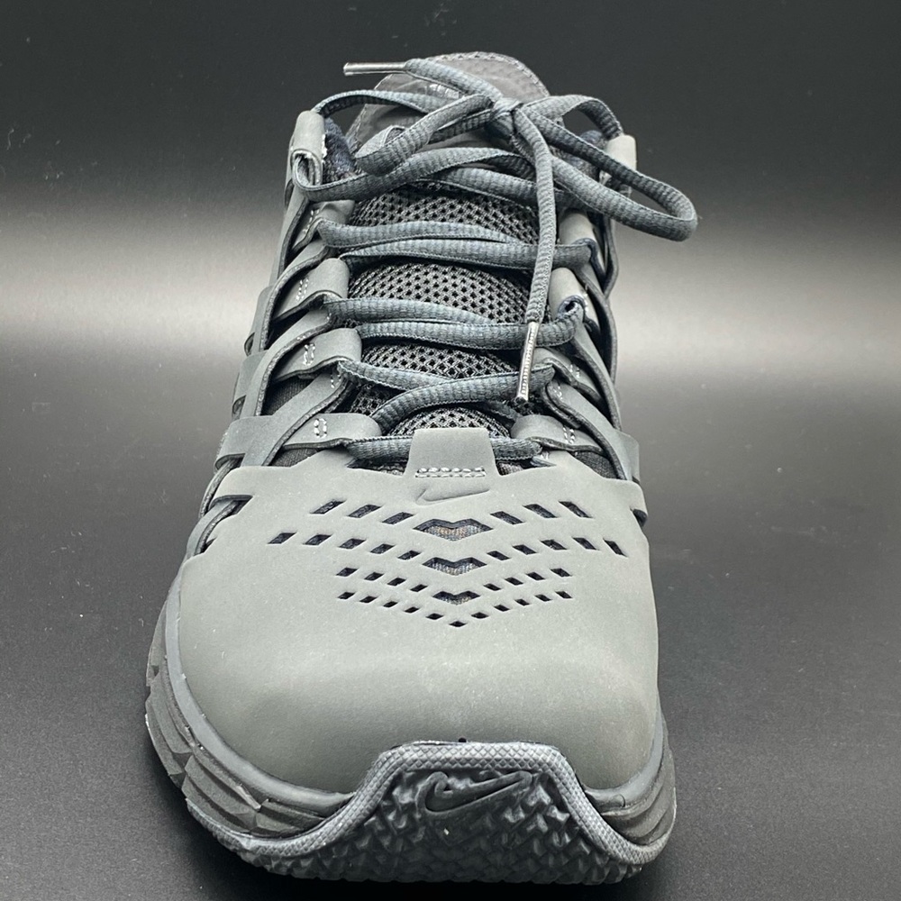 Nike Lunar Fingertrap mens 11 Anthrocite/black.